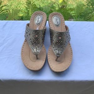 Clark’s Artisan Newland Dazzle Wedge Sandals 8.5M